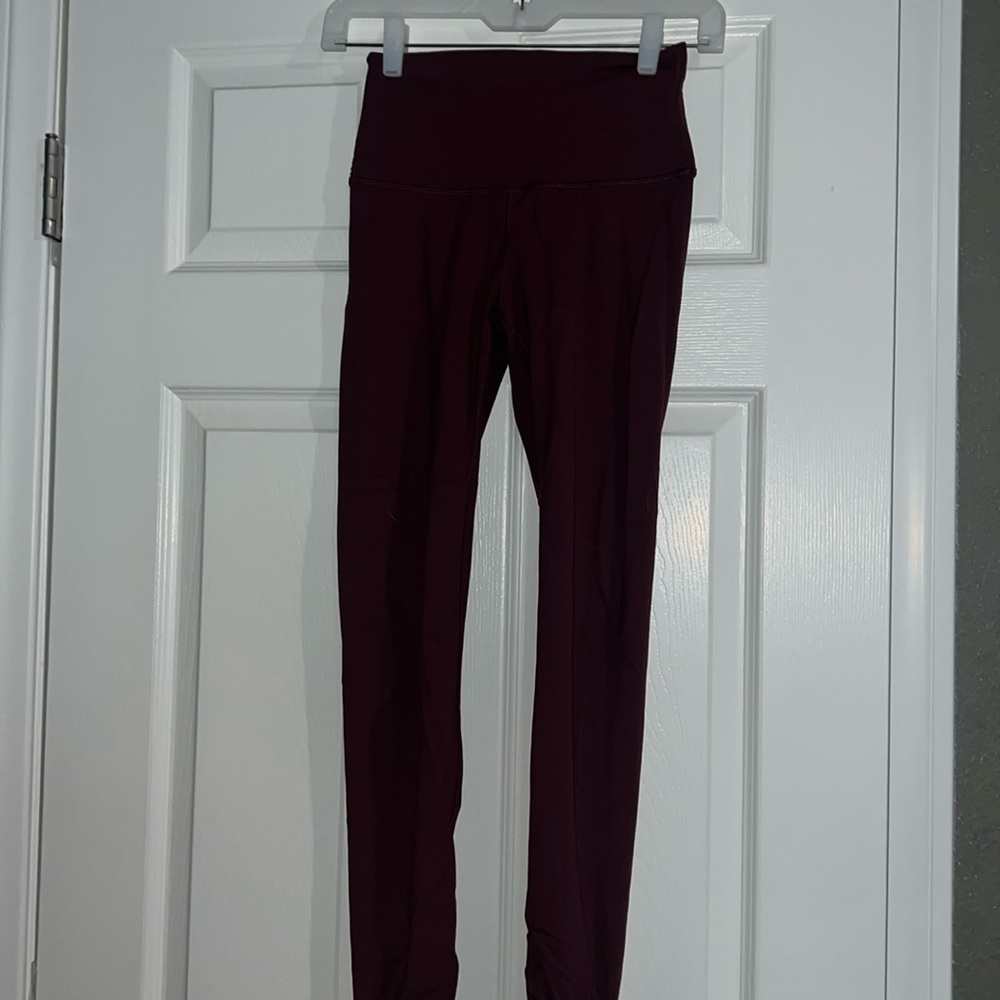 Maroon paragon leggings